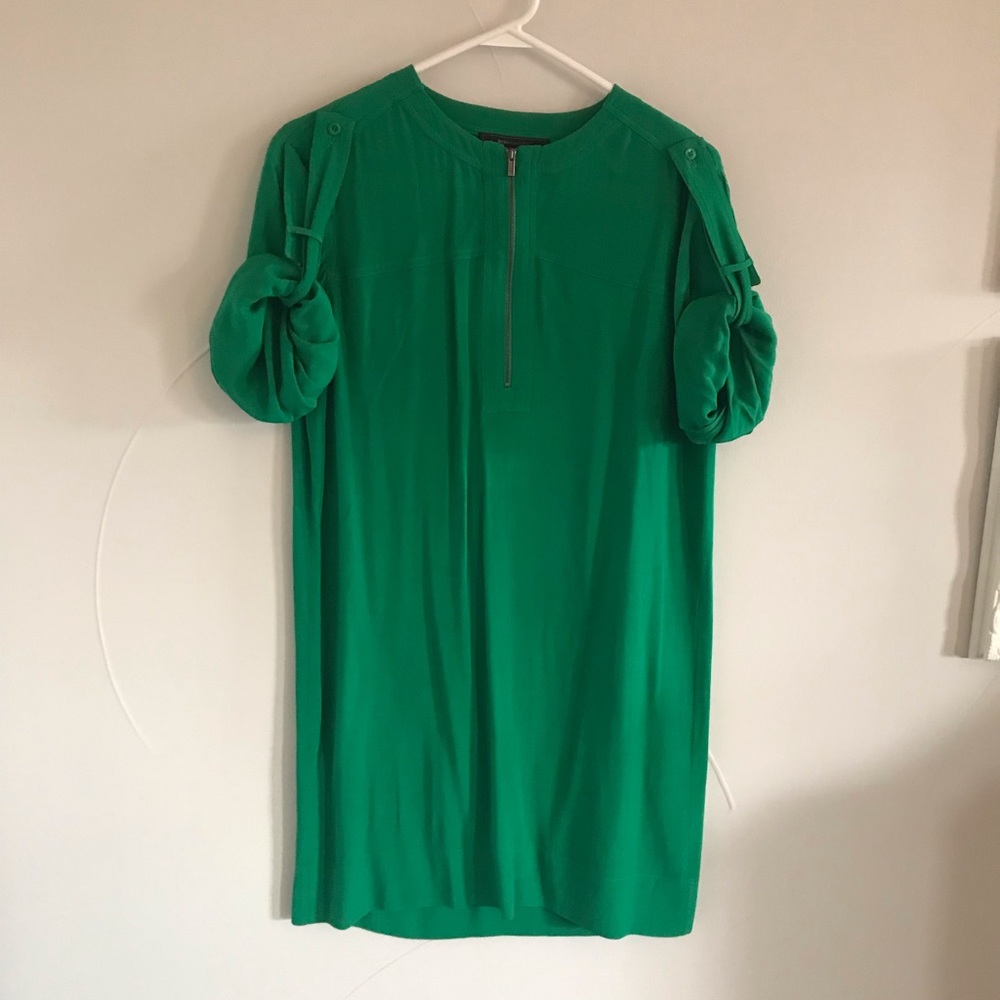 BCBG gorgeous green dress